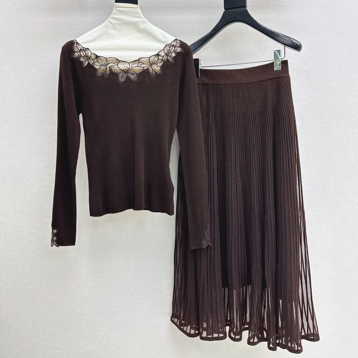 Midi Skirt Floral - High Quality Women Floral Embroidery Knitted
